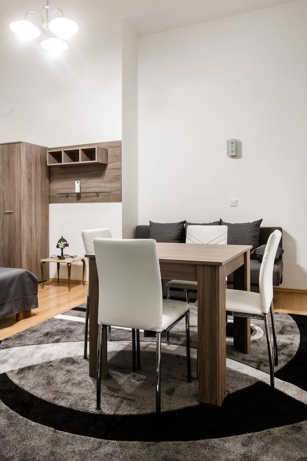 W2 Synagogue Apartment ブダペスト エクステリア 写真