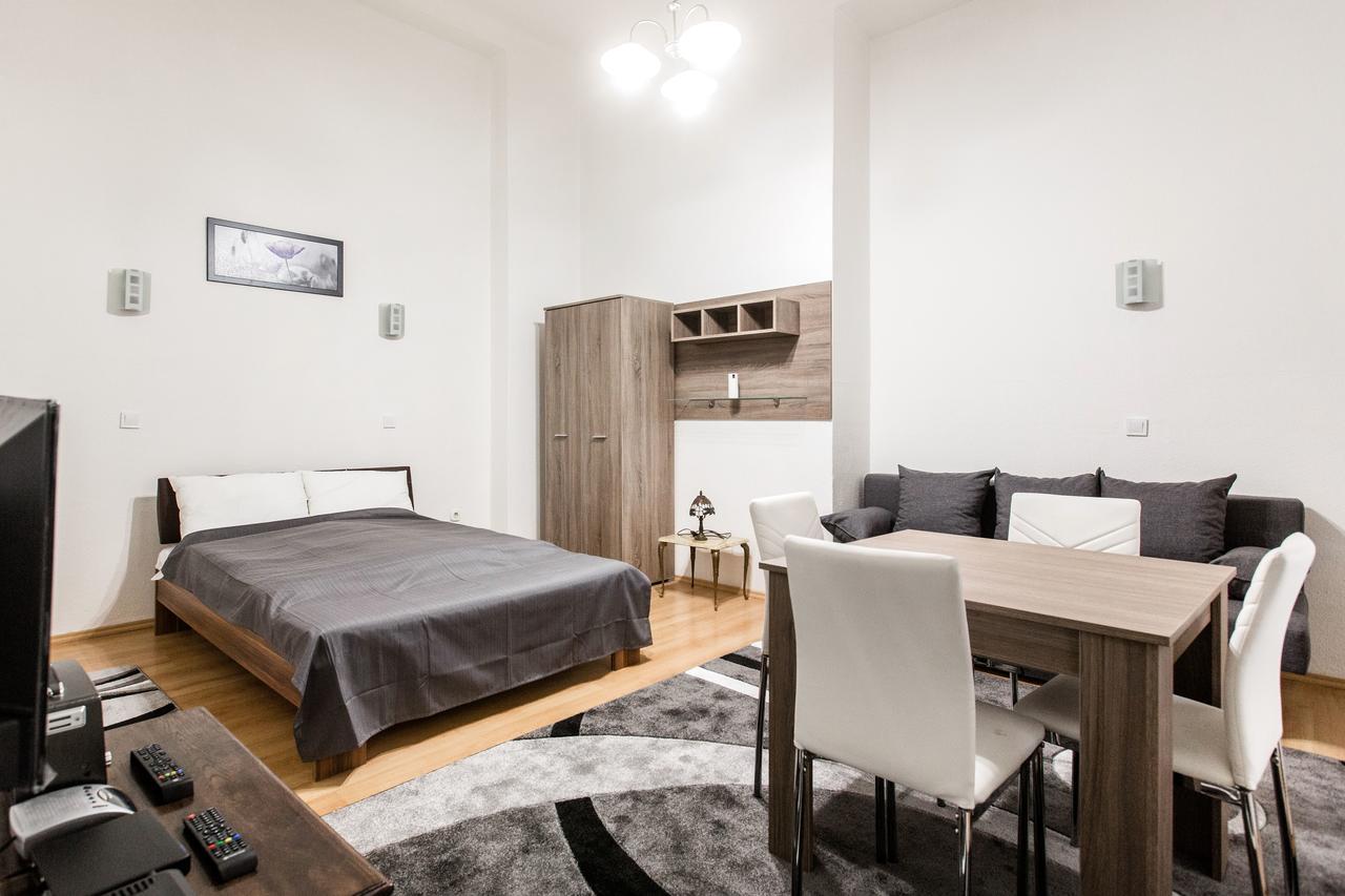W2 Synagogue Apartment ブダペスト エクステリア 写真